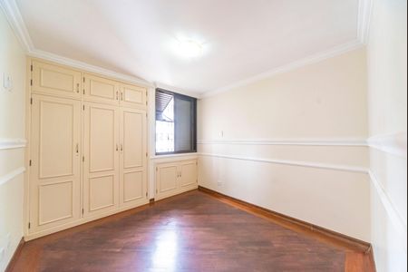 Apartamento à venda com 116m², 3 quartos e 2 vagasQuarto 2