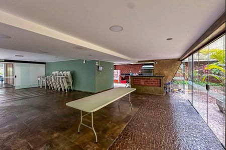 Apartamento à venda com 116m², 3 quartos e 2 vagasÁrea comum - Salão de festas