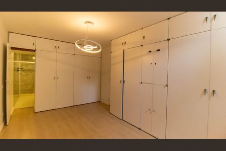 Apartamento à venda com 152m², 3 quartos e 1 vaga