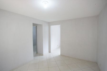 Sala de apartamento para alugar com 2 quartos, 50m² em Jacarepaguá, Rio de Janeiro