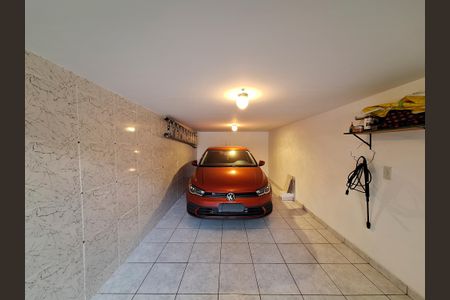 Casa à venda com 120m², 2 quartos e 3 vagasGaragem
