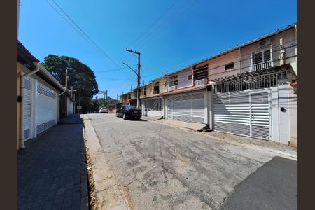 Casa à venda com 120m², 2 quartos e 3 vagasVista da Rua