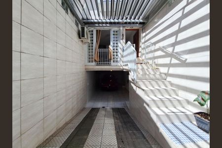 Casa à venda com 120m², 2 quartos e 3 vagasEntrada