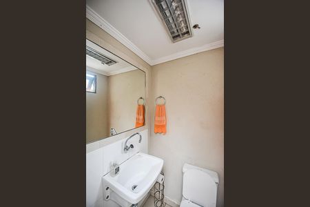 Casa para alugar com 582m², 4 quartos e 3 vagasBanheiro 