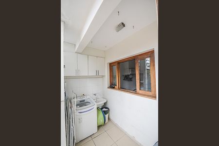 Casa para alugar com 582m², 4 quartos e 3 vagasÁrea de Serviço