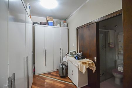 Casa para alugar com 582m², 4 quartos e 3 vagasCloset da suíte
