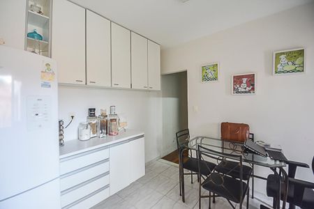 Casa para alugar com 582m², 4 quartos e 3 vagasEdícula