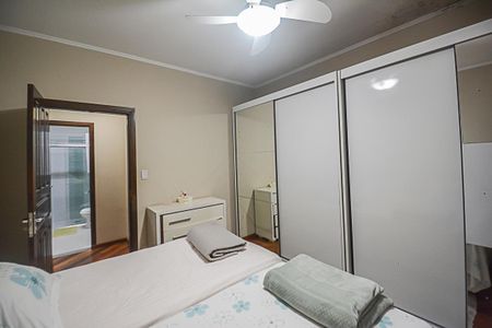 Casa para alugar com 582m², 4 quartos e 3 vagasQuarto