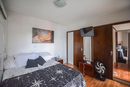 Casa para alugar com 582m², 4 quartos e 3 vagasEdícula