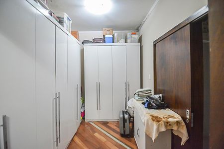 Casa para alugar com 582m², 4 quartos e 3 vagasCloset da suíte