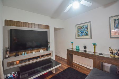 Casa para alugar com 582m², 4 quartos e 3 vagasEdícula