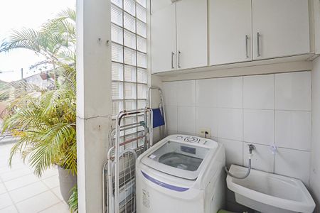 Casa para alugar com 582m², 4 quartos e 3 vagasÁrea de Serviço