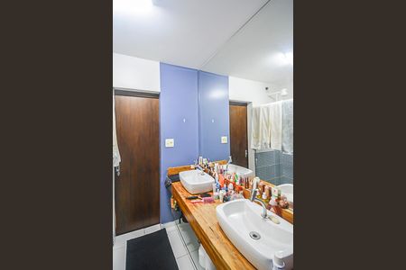 Casa para alugar com 582m², 4 quartos e 3 vagasEdícula