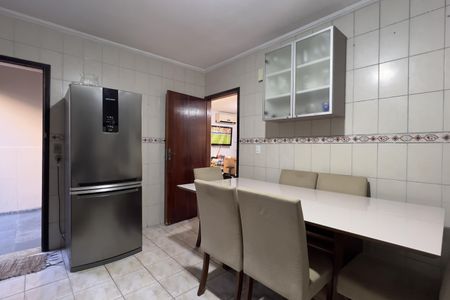 Casa para alugar com 3 quartos, 120m² em Jardim Vila Galvao, Guarulhos