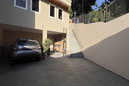 Casa para alugar com 120m², 3 quartos e 4 vagas Casa para alugar com 120m², 3 quartos e 4 vagasGaragem