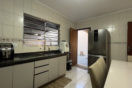 Cozinha de casa para alugar com 3 quartos, 120m² em Jardim Vila Galvao, Guarulhos