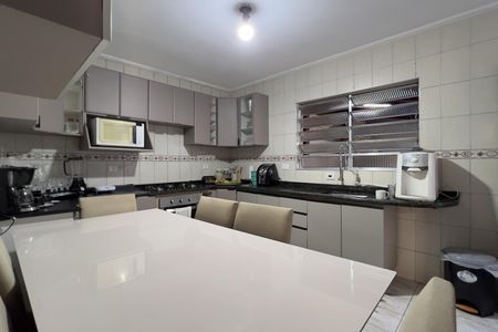 Cozinha de casa para alugar com 3 quartos, 120m² em Jardim Vila Galvao, Guarulhos