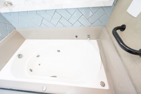 Apartamento à venda com 100m², 3 quartos e 2 vagasBanheiro da Suíte