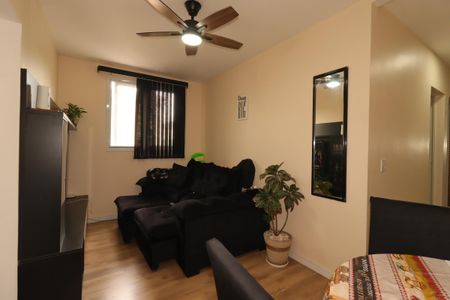 Sala de apartamento à venda com 2 quartos, 49m² em Parque Oratório, Santo André
