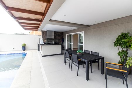 Apartamento à venda com 580m², 4 quartos e 6 vagas Apartamento à venda com 580m², 4 quartos e 6 vagasÁrea gourmet