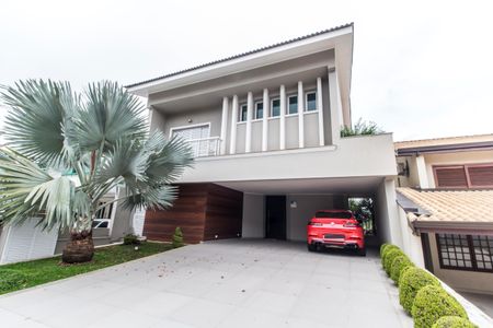 Apartamento à venda com 580m², 4 quartos e 6 vagas Apartamento à venda com 580m², 4 quartos e 6 vagasGaragem