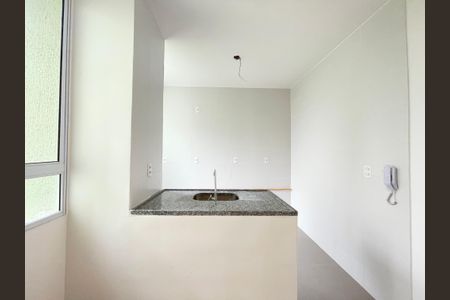 Apartamento à venda com 2 quartos, 43m² em Carlos Prates, Belo Horizonte