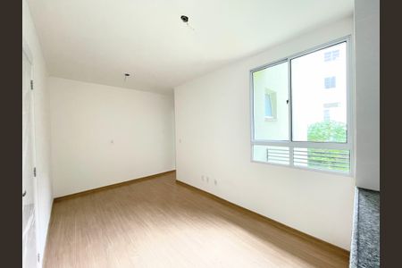 Apartamento à venda com 2 quartos, 43m² em Carlos Prates, Belo Horizonte