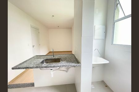 Apartamento à venda com 2 quartos, 43m² em Carlos Prates, Belo Horizonte