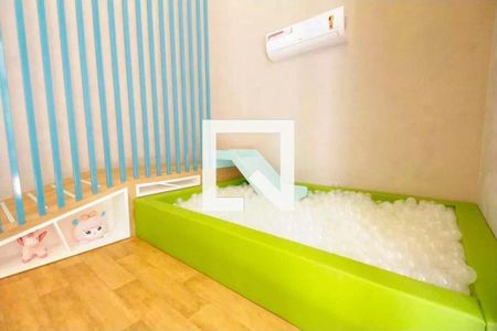 Apartamento à venda com 146m², 3 quartos e 2 vagas Apartamento à venda com 146m², 3 quartos e 2 vagasÁrea comum - Brinquedoteca