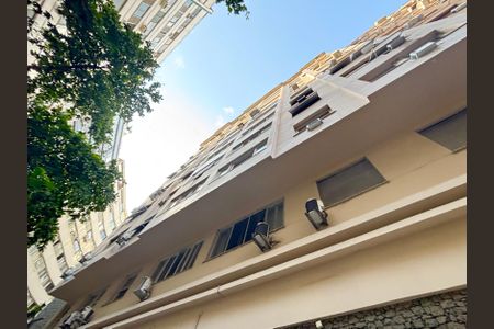 Apartamento à venda com 70m², 2 quartos e sem vagaFachada