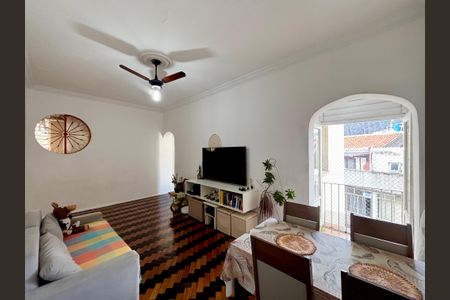 Apartamento à venda com 70m², 2 quartos e sem vagaSala
