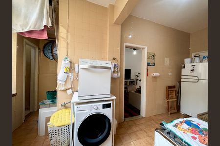 Apartamento à venda com 70m², 2 quartos e sem vagaCozinha