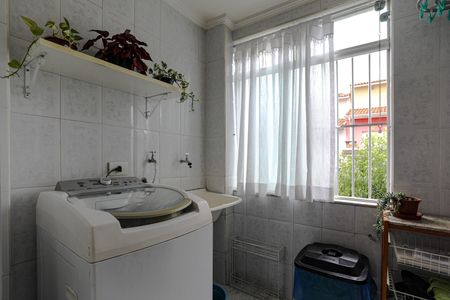 Apartamento para alugar com 80m², 2 quartos e 1 vagaÁrea de Serviço