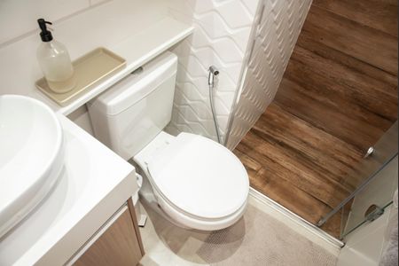 Apartamento à venda com 72m², 2 quartos e 2 vagasBanheiro da Suíte