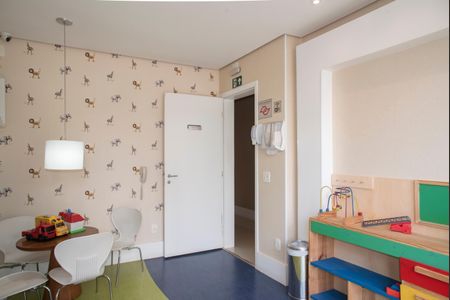 Apartamento à venda com 72m², 2 quartos e 2 vagasÁrea comum - Brinquedoteca