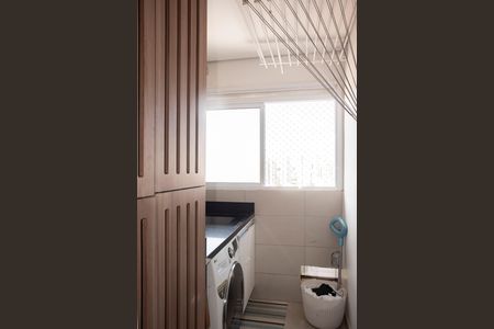 Apartamento à venda com 72m², 2 quartos e 2 vagasÁrea de Serviço