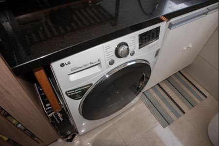 Apartamento à venda com 72m², 2 quartos e 2 vagasÁrea de Serviço