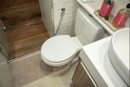 Apartamento à venda com 72m², 2 quartos e 2 vagasBanheiro