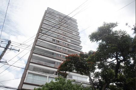 Apartamento à venda com 72m², 2 quartos e 2 vagasFachada