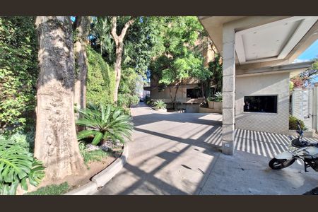 Apartamento à venda com 70m², 2 quartos e sem vagaEntrada