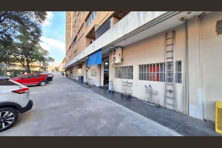 Apartamento à venda com 70m², 2 quartos e sem vagaÁrea comum 