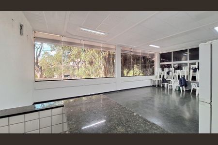 Apartamento à venda com 70m², 2 quartos e sem vagaÁrea comum - Salão de festas