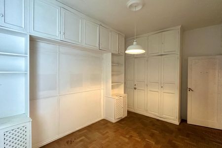 Apartamento para alugar com 162m², 3 quartos e sem vaga Apartamento para alugar com 162m², 3 quartos e sem vagaQuarto 3