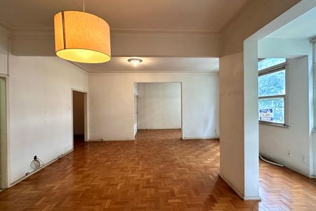 Apartamento para alugar com 162m², 3 quartos e sem vaga Apartamento para alugar com 162m², 3 quartos e sem vagaSala
