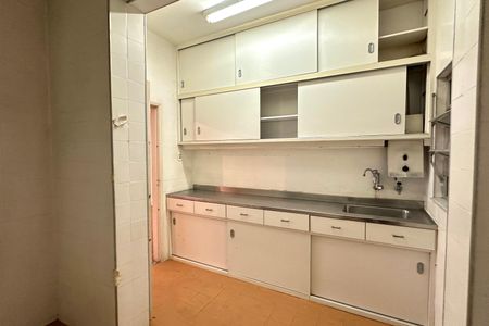 Apartamento para alugar com 162m², 3 quartos e sem vaga Apartamento para alugar com 162m², 3 quartos e sem vagaCozinha