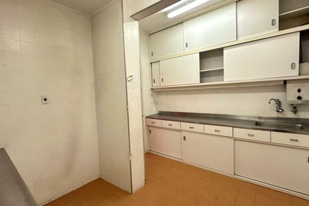 Apartamento para alugar com 162m², 3 quartos e sem vaga Apartamento para alugar com 162m², 3 quartos e sem vagaCozinha