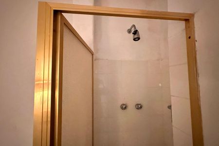 Apartamento para alugar com 162m², 3 quartos e sem vaga Apartamento para alugar com 162m², 3 quartos e sem vagaBanheiro Social 2