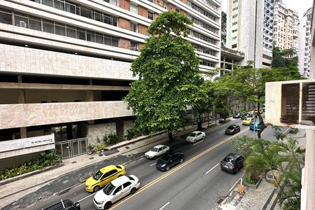 Apartamento para alugar com 162m², 3 quartos e sem vaga Apartamento para alugar com 162m², 3 quartos e sem vagaVista Quarto 1