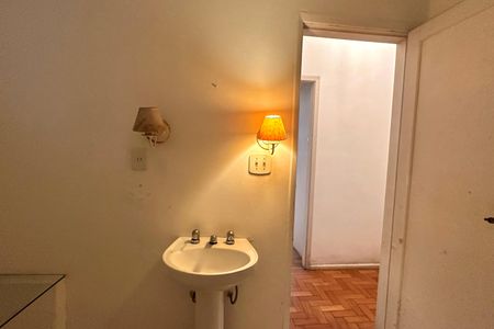 Apartamento para alugar com 162m², 3 quartos e sem vaga Apartamento para alugar com 162m², 3 quartos e sem vagaBanheiro Social