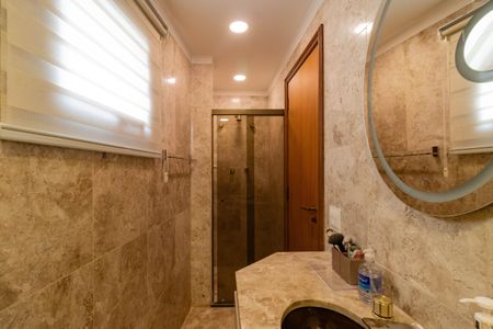 Apartamento à venda com 278m², 4 quartos e 3 vagasBanheiro Social